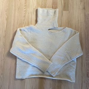 Forever 21 cut out shoulder sweater